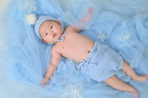 岑溪宝宝大便黄白色