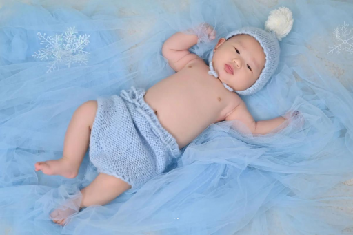 岑溪2岁宝宝喝酸奶 岑溪2岁宝宝喝酸奶